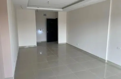 Apartment - 3 Bedrooms - 3 Bathrooms for sale in The Address East - 90 Street - The 5th Settlement - New Cairo City - Cairo