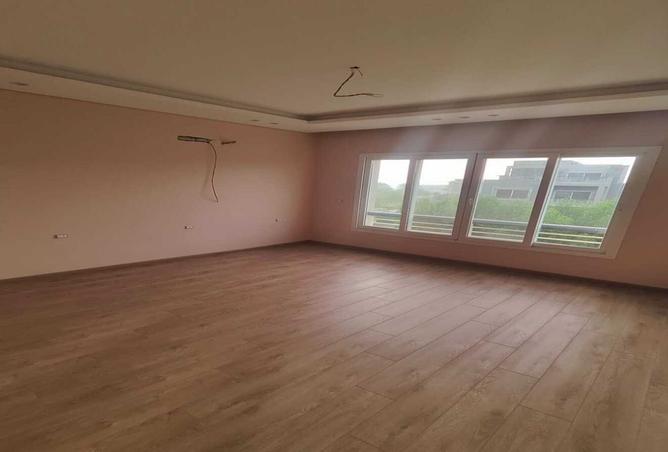 8312431 - Property Image 3