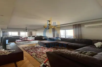 Apartment - 3 Bedrooms - 2 Bathrooms for sale in Cornish El Nile St. - Maadi - Hay El Maadi - Cairo