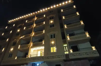 Apartment - 3 Bedrooms - 3 Bathrooms for sale in Gate 4 - Mena - Hadayek El Ahram - Giza