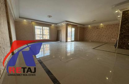 Apartment - 3 Bedrooms - 3 Bathrooms for sale in Abdel Razek Al Sanhouri St. - 6th Zone - Nasr City - Cairo