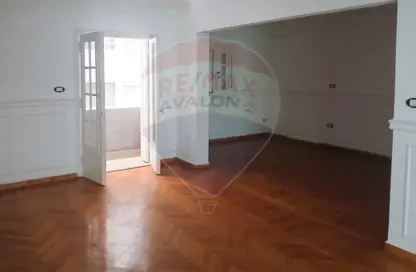 شقة - 3 غرف نوم - 2 حمامات للبيع في رشدي - حي شرق - الاسكندرية