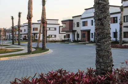 Townhouse - 4 Bedrooms - 5 Bathrooms for sale in Azzar 2 - 5th Settlement Compounds - The 5th Settlement - New Cairo City - Cairo