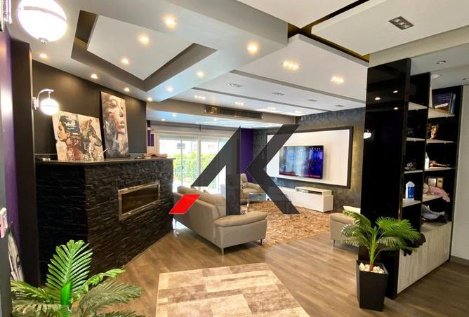 8206240 - Property Image 2