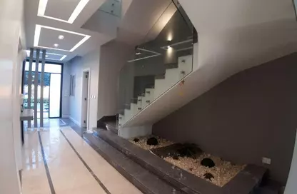 Townhouse - 4 Bedrooms - 4 Bathrooms for rent in Beverly Hills - Sheikh Zayed Compounds - Sheikh Zayed City - Giza