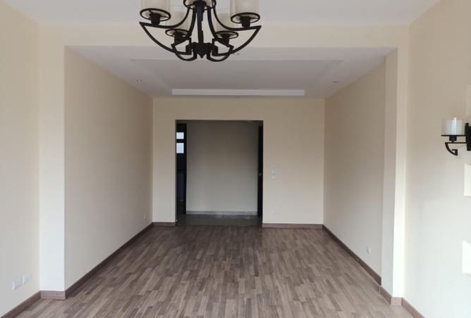 8024178 - Property Image 2