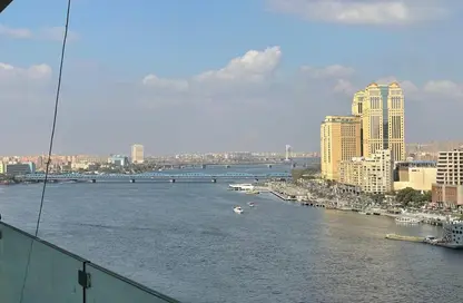 Apartment - 3 Bedrooms - 4 Bathrooms for sale in Mohamed Abdel Wahab St. - Zamalek - Cairo