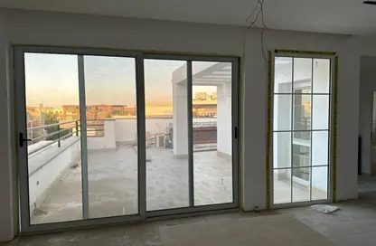 Penthouse - 3 Bedrooms - 4 Bathrooms for sale in Fifth Square - The 5th Settlement - New Cairo City - Cairo