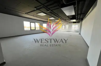 Office Space - Studio - 1 Bathroom for rent in Arkan Plaza - 26th of July Corridor - Sheikh Zayed City - Giza