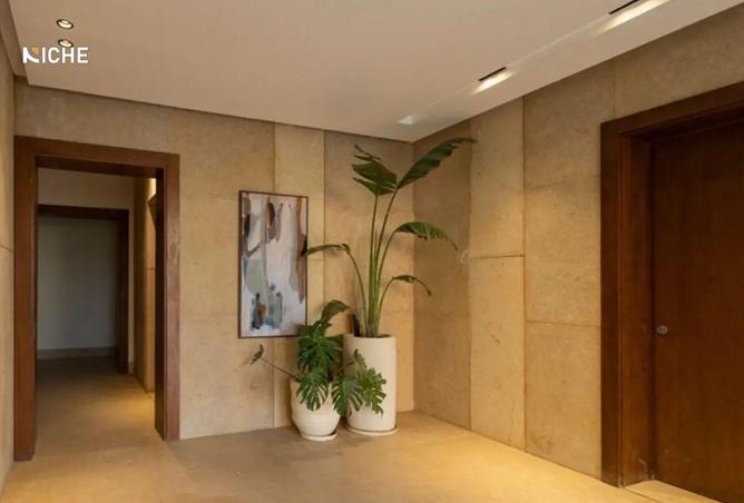 8073768 - Property Image 2