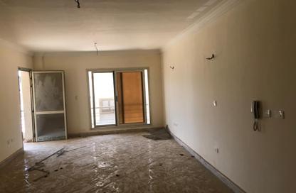 Apartment - 3 Bedrooms - 2 Bathrooms for rent in El Koronfel - The 5th Settlement - New Cairo City - Cairo