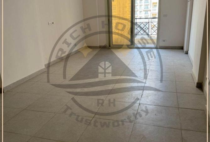 8476126 - Property Image 3