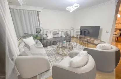 Apartment - 4 Bedrooms - 3 Bathrooms for rent in Street 253 - Degla - Hay El Maadi - Cairo