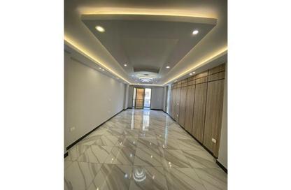 Apartment - 3 Bedrooms - 2 Bathrooms for sale in Gate 4 - Mena - Hadayek El Ahram - Giza