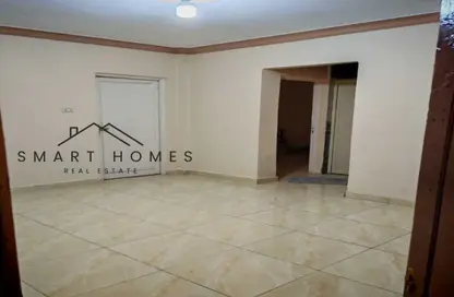 Apartment - 2 Bedrooms - 1 Bathroom for sale in Al Diplomaseen - 2nd District - Sheikh Zayed City - Giza