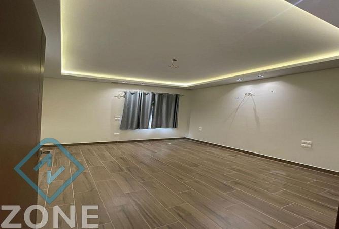 8477586 - Property Image 3