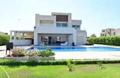 Villa - 4 Bedrooms - 4 Bathrooms for sale in Al Karma Gates - New Zayed City - Sheikh Zayed City - Giza
