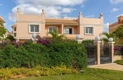 Twin House - 4 Bedrooms - 4 Bathrooms for sale in Cleopatra Palace - 5th District - Shorouk City - Cairo