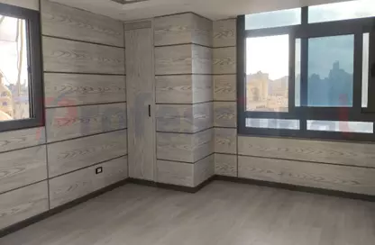 Office Space - Studio - 1 Bathroom for sale in Al Gunday Al Maghool Square - El Mansheya - Hay El Gomrok - Alexandria