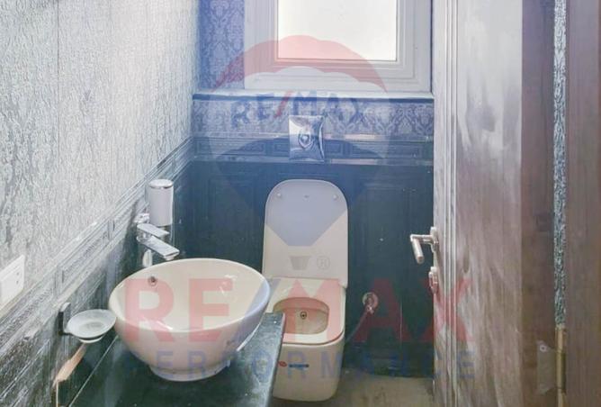 8090182 - Property Image 3