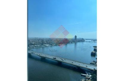 Apartment - 4 Bedrooms - 5 Bathrooms for sale in Nile St. - Dokki - Giza
