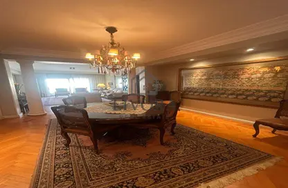 Apartment - 3 Bedrooms - 2 Bathrooms for rent in Kafr Abdo St. - Kafr Abdo - Roushdy - Hay Sharq - Alexandria