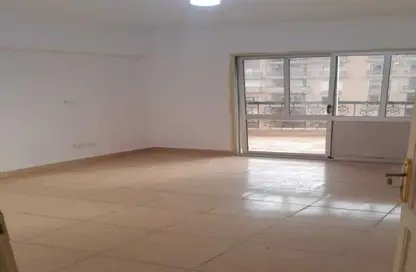 Apartment - 3 Bedrooms - 2 Bathrooms for rent in El Rehab Extension - Al Rehab - New Cairo City - Cairo Apartment - 3 Bedrooms - 2 Bathrooms for rent in El Rehab Extension - Al Rehab - New Cairo City - Cairo