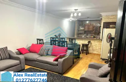 Apartment - 2 Bedrooms - 1 Bathroom for rent in Omar Lotfy St. - Sporting - Hay Sharq - Alexandria