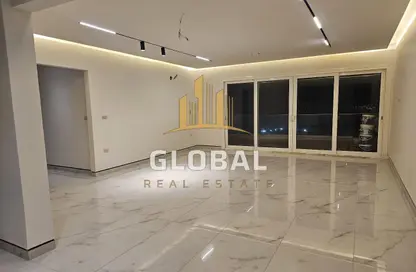 (بنتهاوس  (روف - 4 غرف نوم - 3 حمامات للايجار في ماونتن فيو اى سيتي - كمبوندات التجمع الخامس - التجمع الخامس - مدينة القاهرة الجديدة - القاهرة