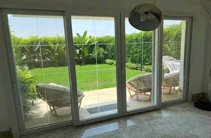 Apartment - 2 Bedrooms - 2 Bathrooms for sale in Ivoire - Sheikh Zayed City - Giza
