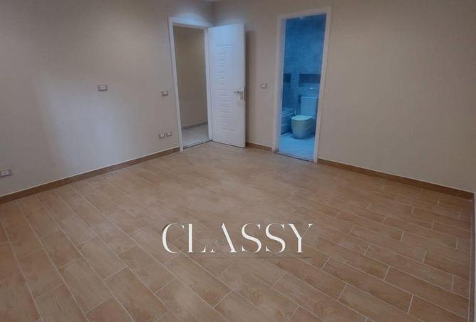 8244571 - Property Image 2