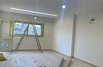 شقة - 3 غرف نوم - 2 حمامات للايجار في عمارات الاندلس - حى الاندلس - مدينة القاهرة الجديدة - القاهرة