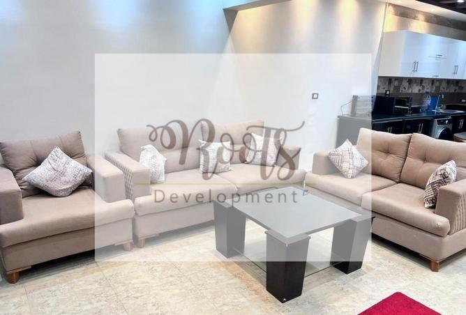 8086563 - Property Image 2