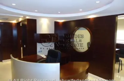 مساحات مكتبية - استوديو - 3 حمامات للايجار في شارع ابو الفدا - الزمالك - القاهرة