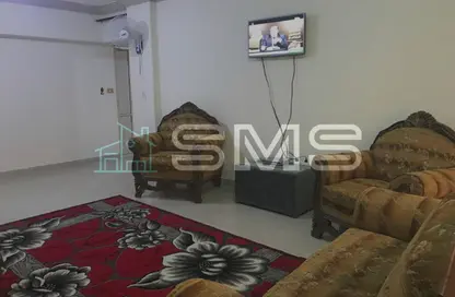 Apartment - 2 Bedrooms - 1 Bathroom for rent in Al Gezira St. - South Investors Area - New Cairo City - Cairo