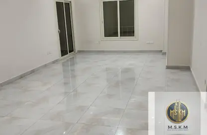 شقة - 3 غرف نوم - 2 حمامات للايجار في اللوتس الجنوبي - حى اللوتس - مدينة القاهرة الجديدة - القاهرة