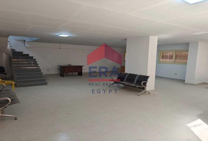7992367 - Property Image 2