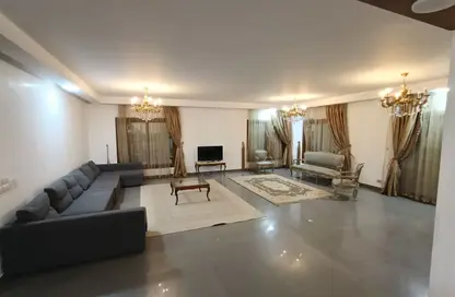 شقة - 3 غرف نوم - 3 حمامات للايجار في شارع الريحان - غرب سوميد - مدينة 6 أكتوبر - الجيزة