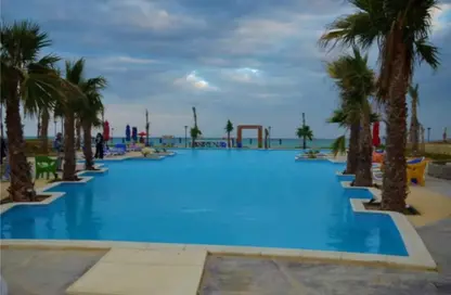 Chalet - 3 Bedrooms - 2 Bathrooms for sale in Lasirena Palm Beach - Al Ain Al Sokhna - Suez
