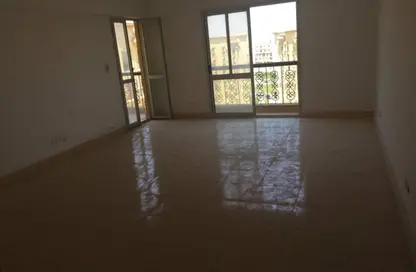 Apartment - 2 Bedrooms - 1 Bathroom for sale in El Rehab Extension - Al Rehab - New Cairo City - Cairo