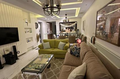 Apartment - 3 Bedrooms - 2 Bathrooms for sale in Galleria Residences - South Investors Area - New Cairo City - Cairo