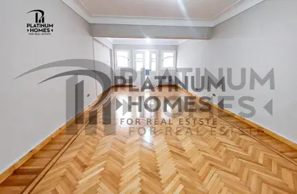 Apartment - 3 Bedrooms - 2 Bathrooms for rent in Champollion St. - Azarita - Hay Wasat - Alexandria