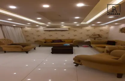 شقة - 3 غرف نوم - 1 حمام للايجار في شارع طه حسين - النزهه الجديدة - النزهة - القاهرة