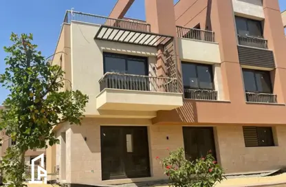 تاون هاوس - 4 غرف نوم - 5 حمامات للبيع في ديستريكت 5 - كمبوندات التجمع الخامس - التجمع الخامس - مدينة القاهرة الجديدة - القاهرة