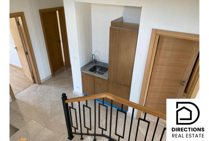 8273878 - Property Image 2