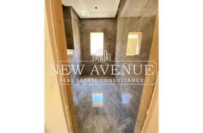 Villa - 6 Bedrooms - 5 Bathrooms for sale in Mivida - 5th Settlement Compounds - The 5th Settlement - New Cairo City - Cairo