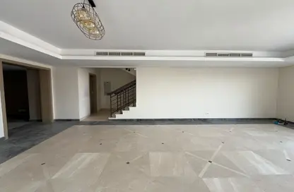 Duplex - 3 Bedrooms - 3 Bathrooms for rent in New Giza - Cairo Alexandria Desert Road - 6 October City - Giza