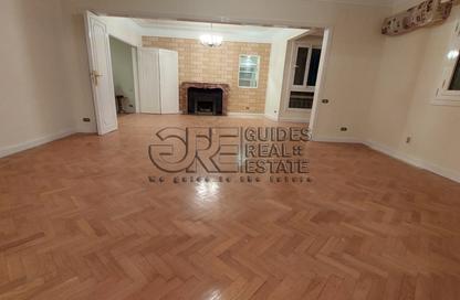 Apartment - 4 Bedrooms - 3 Bathrooms for rent in Al Gezira El Wosta St. (Yousef Kamel) - Zamalek - Cairo