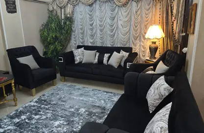 Apartment - 3 Bedrooms - 2 Bathrooms for rent in Dr Ali Ibrahim Ramez St. - Heliopolis Square - El Nozha - Cairo