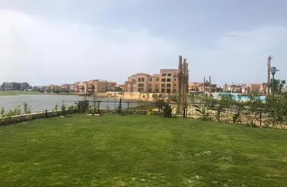 فيلا - 5 غرف نوم - 5 حمامات للبيع في مراسي - سيدي عبد الرحمن - الساحل الشمالي